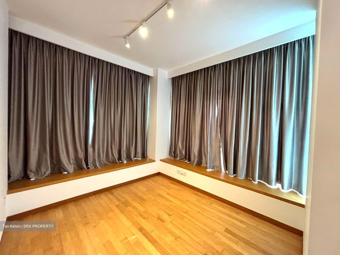 Nouvel 18 (D10), Condominium #582787811